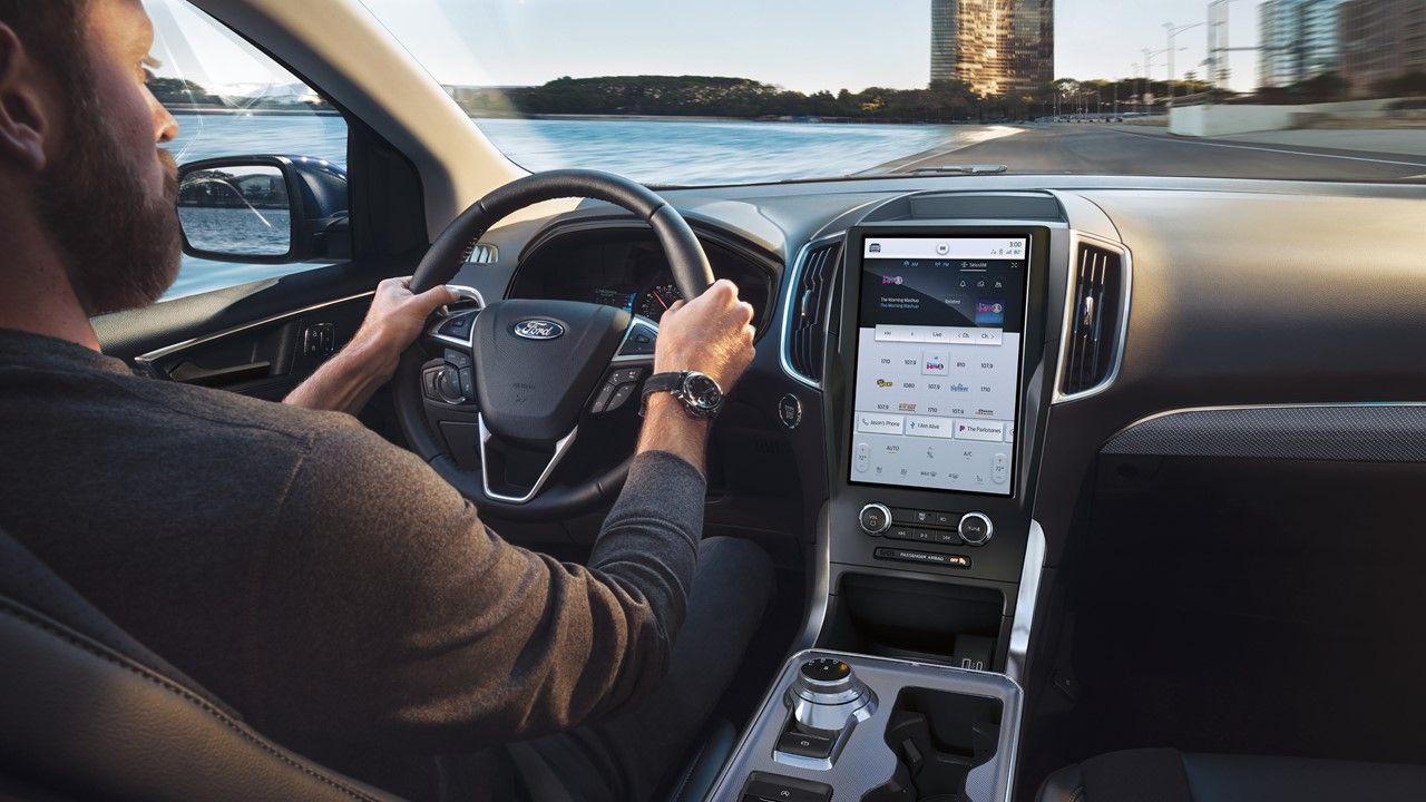 SYNC® 3 - Actualización automática Wi-Fi