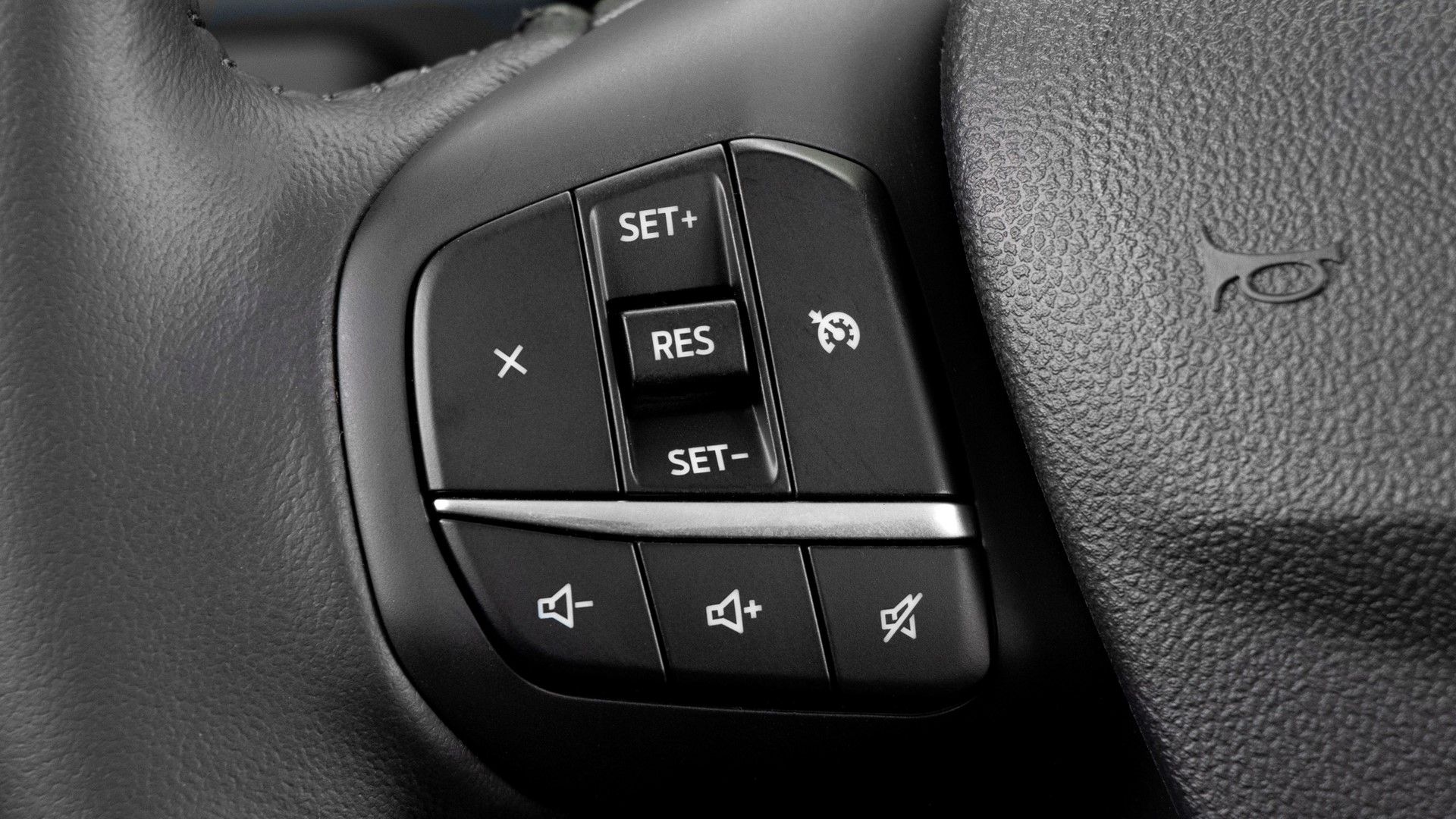 Volante Multifunción (comandos lado izquierdo)